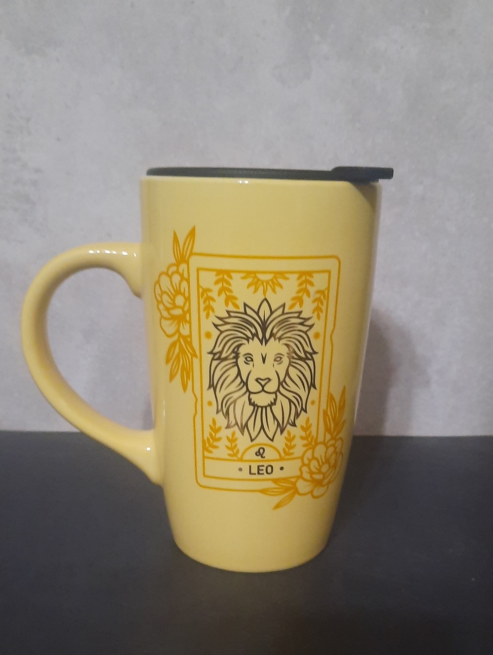 Yellow Leo Zodiac Lion Travel Mug